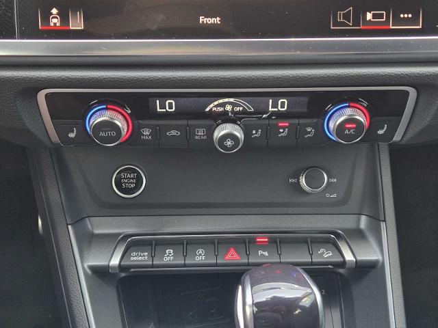 2025 Audi Q3 Vehicle Photo in SUGAR LAND, TX 77478