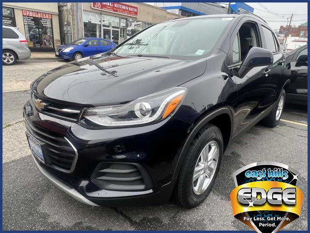 2022 Chevrolet Trax Vehicle Photo in Roslyn, NY 11576