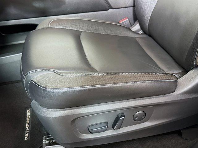 2022 Nissan Pathfinder Vehicle Photo in Flemington, NJ 08822