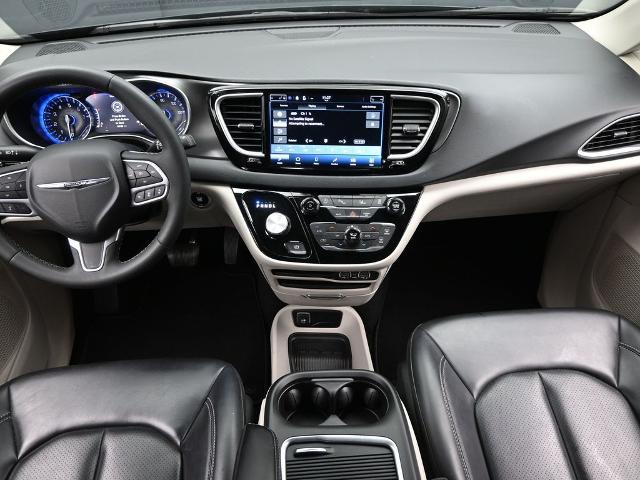 2023 Chrysler Pacifica Vehicle Photo in Cedar Rapids, IA 52402