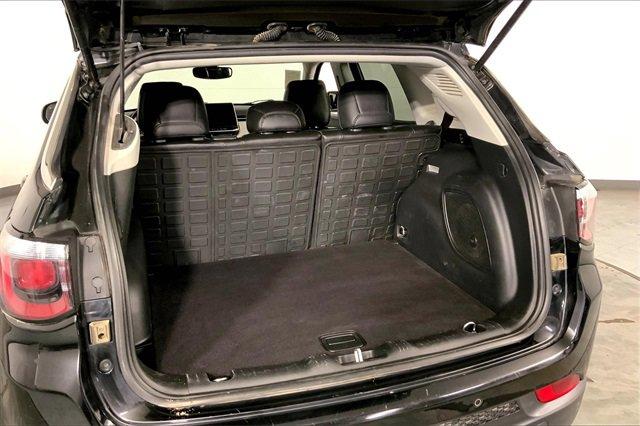 2022 Jeep Compass Vehicle Photo in KANSAS CITY, MO 64114-4502
