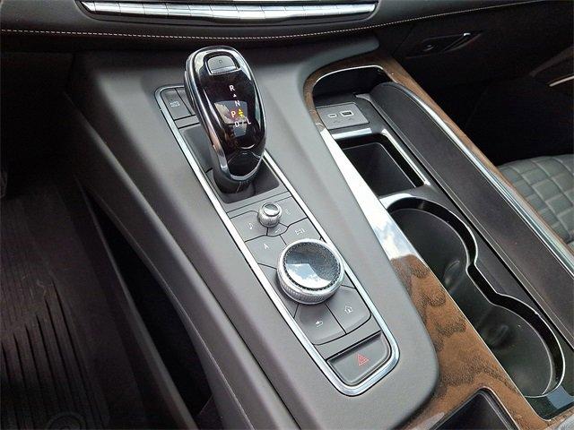 2024 Cadillac Escalade ESV Vehicle Photo in ALLENTOWN, PA 18103-7399