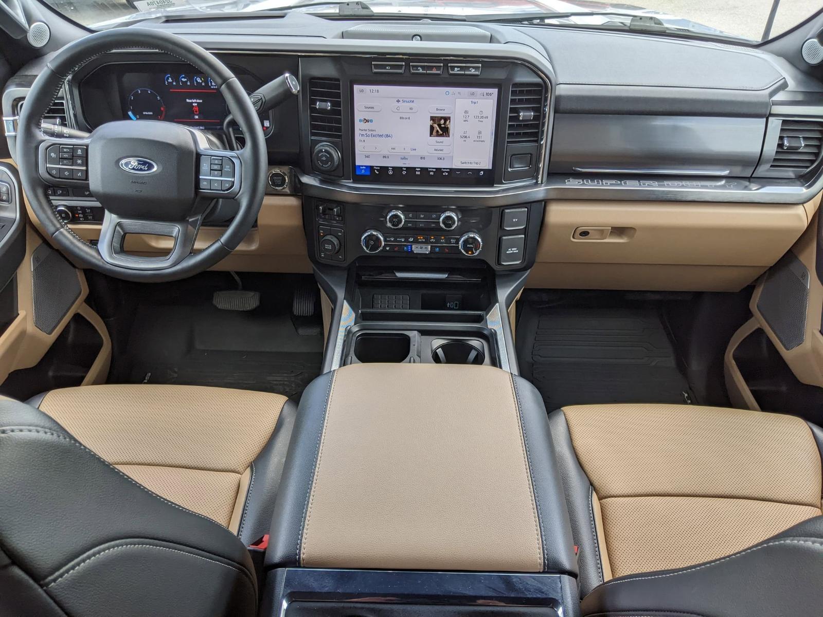 2024 Ford Super Duty F-250 SRW Vehicle Photo in Seguin, TX 78155