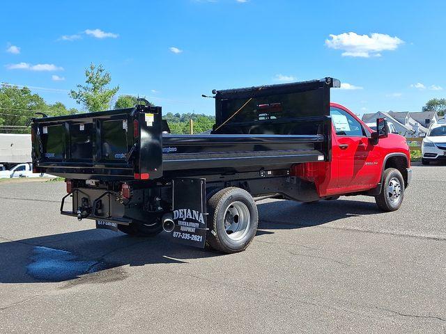 2025 Chevrolet Silverado 3500 HD Chassis Cab Vehicle Photo in DANBURY, CT 06810-5034