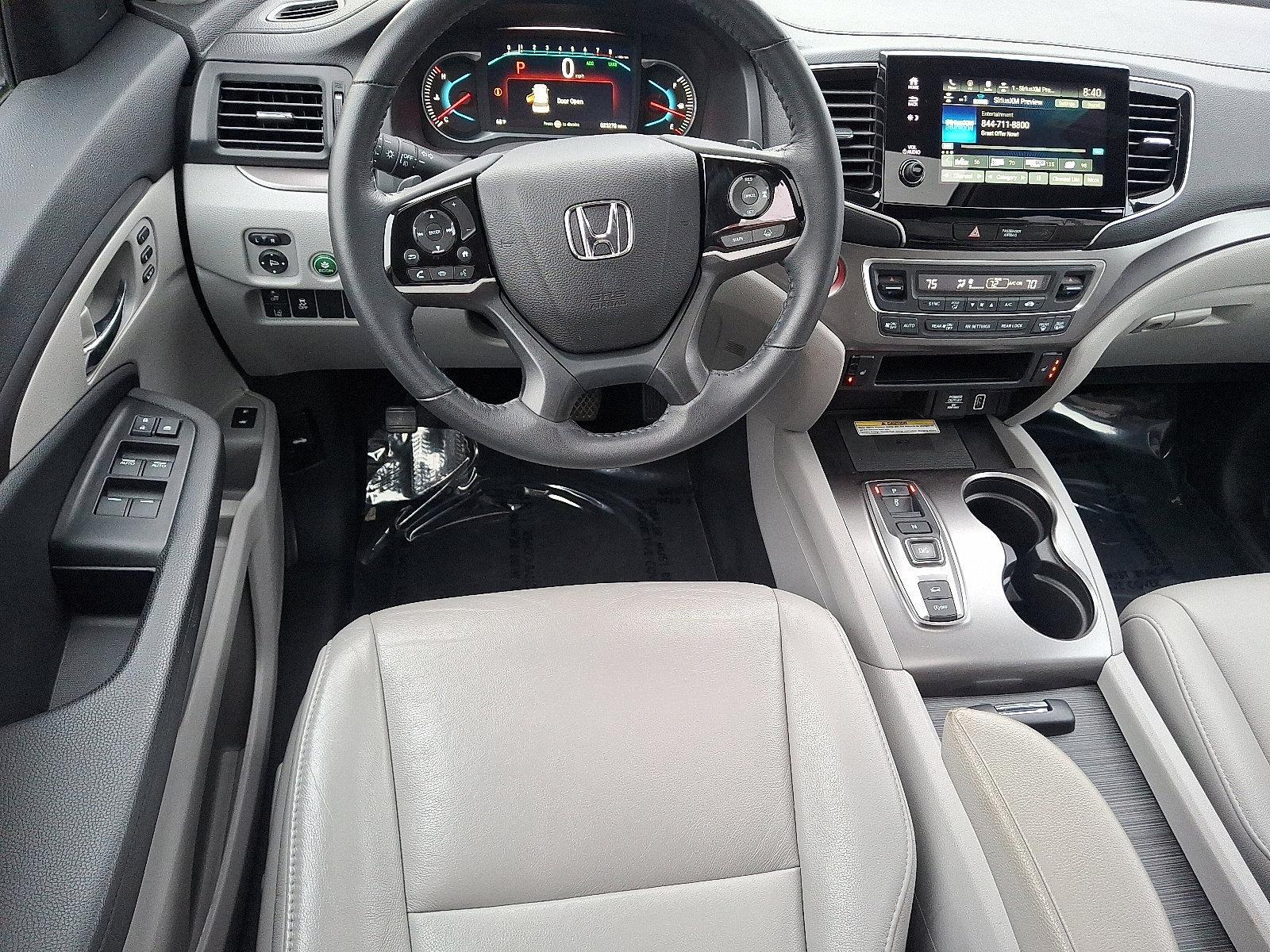 2022 Honda Pilot Vehicle Photo in Harrisburg, PA 17111-1033
