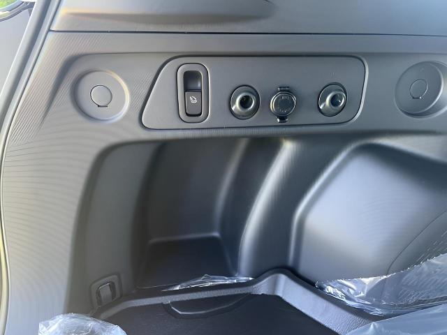 2025 Subaru Forester Vehicle Photo in Green Bay, WI 54304