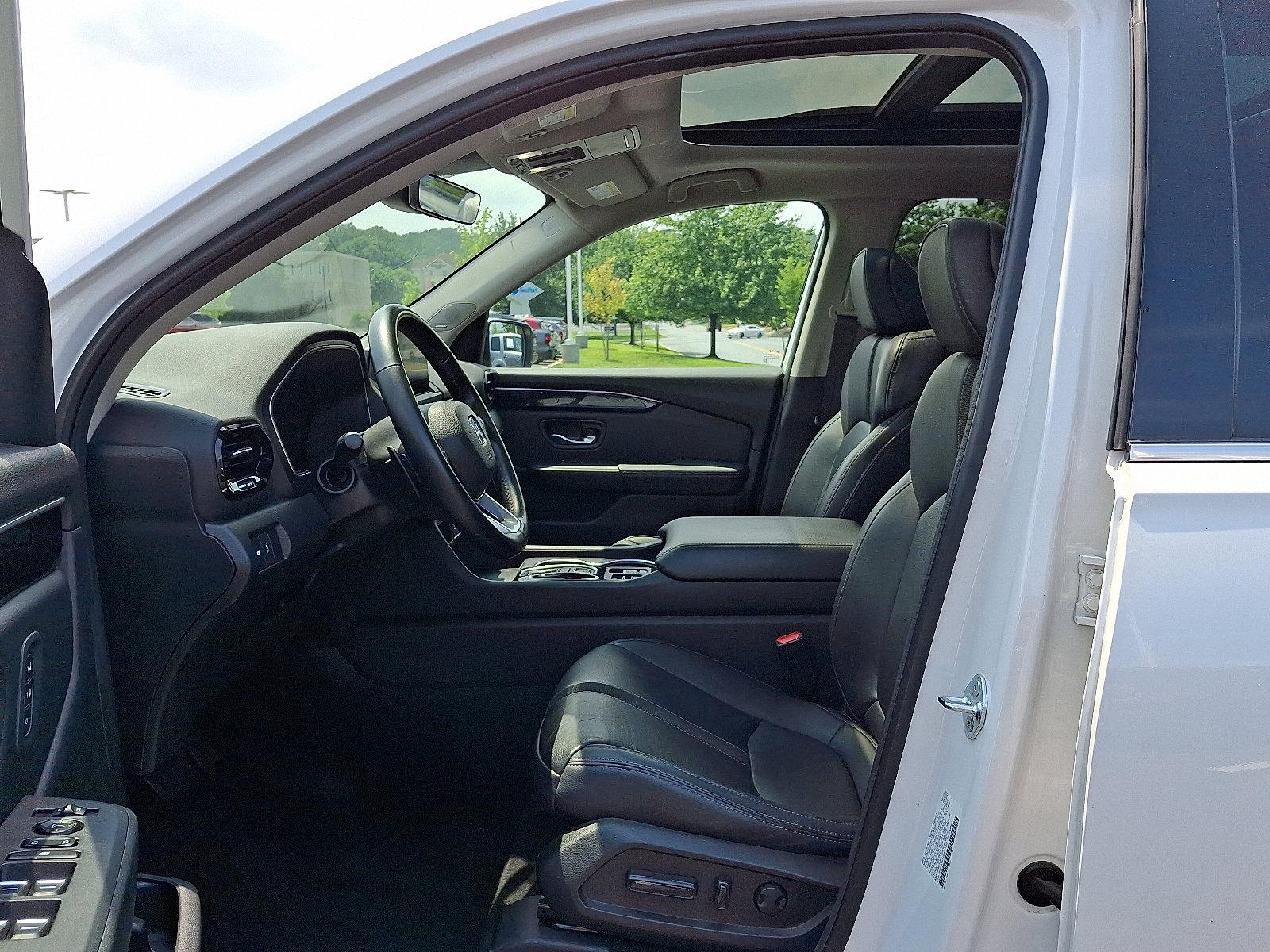 2024 Honda Pilot Vehicle Photo in Harrisburg, PA 17111