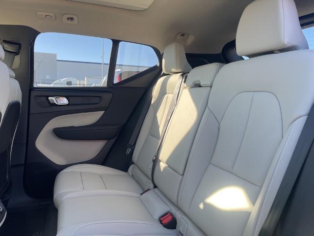 2025 Volvo XC40 Vehicle Photo in Grapevine, TX 76051
