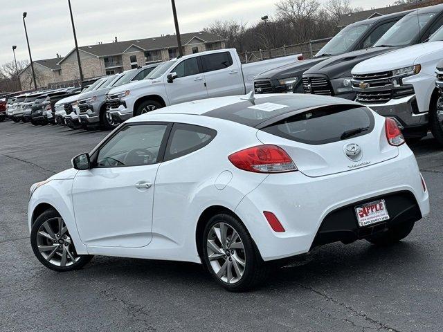 Used 2016 Hyundai Veloster Base with VIN KMHTC6AD6GU277937 for sale in Tinley Park, IL