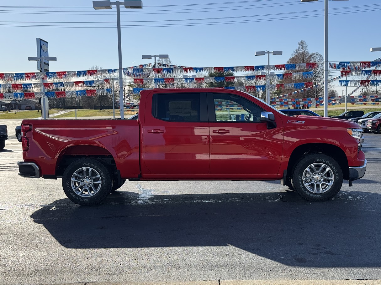 2025 Chevrolet Silverado 1500 Vehicle Photo in BOONVILLE, IN 47601-9633