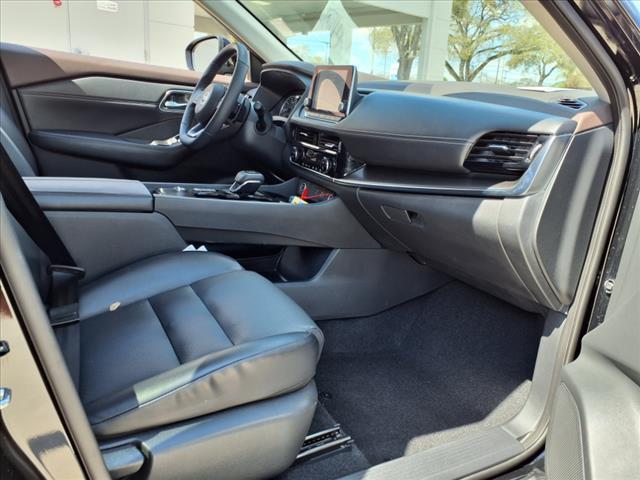 2021 Nissan Rogue Vehicle Photo in TAMPA, FL 33612-3404