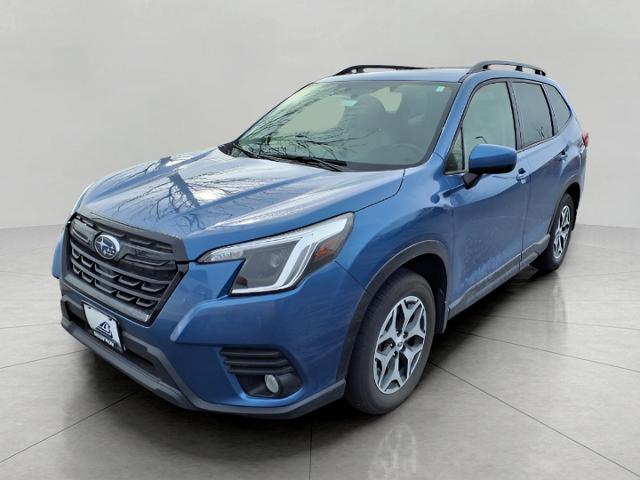 2022 Subaru Forester Vehicle Photo in Oshkosh, WI 54904