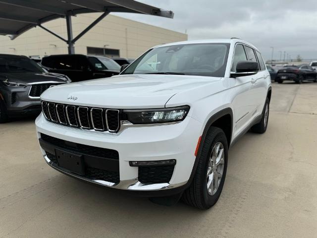 2023 Jeep Grand Cherokee L Vehicle Photo in San Antonio, TX 78230