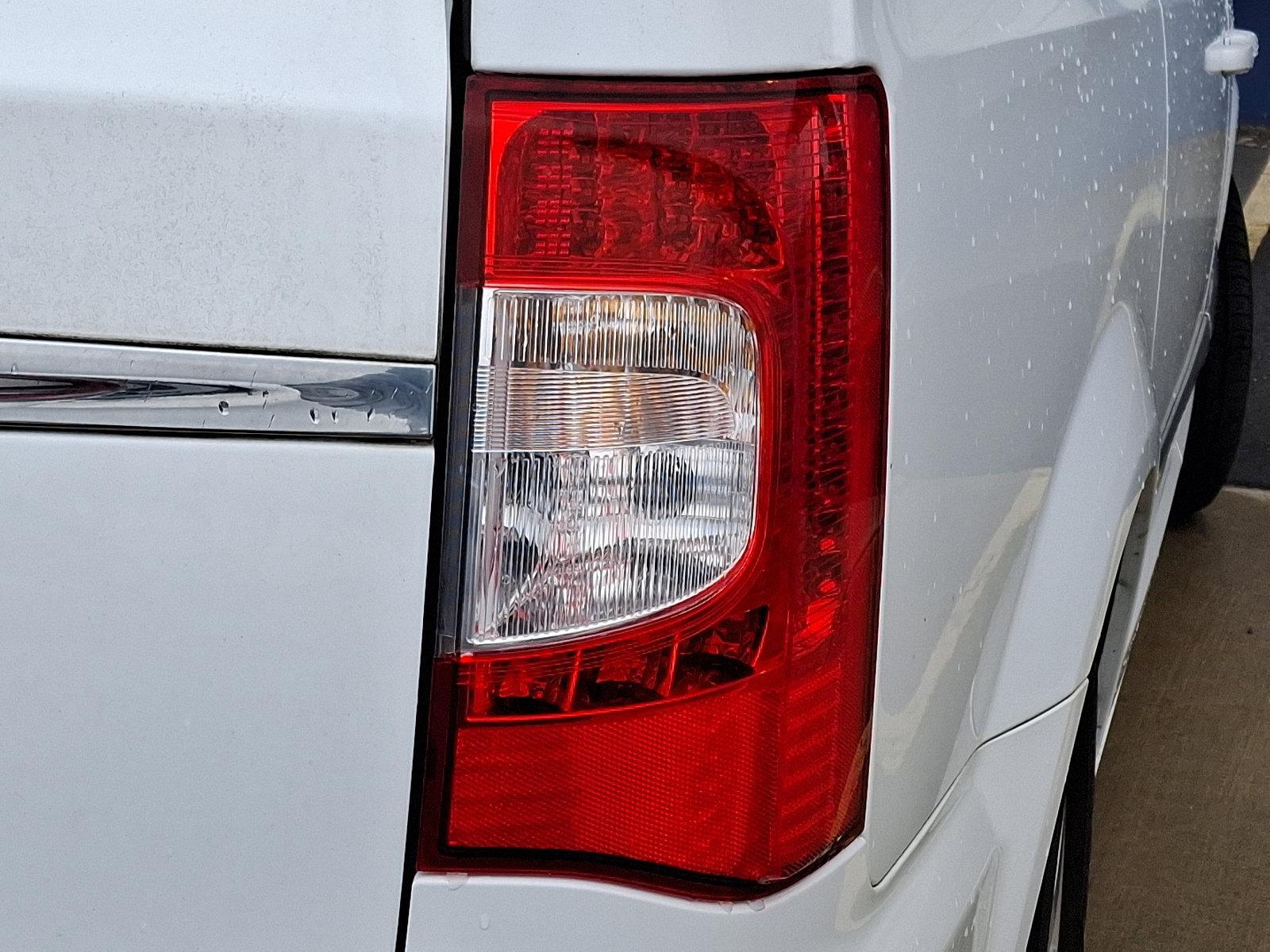 2014 Chrysler Town & Country Vehicle Photo in BETHLEHEM, PA 18017