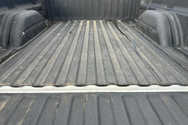2004 GMC Sierra 2500 HD Vehicle Photo in SPOKANE, WA 99202-2191