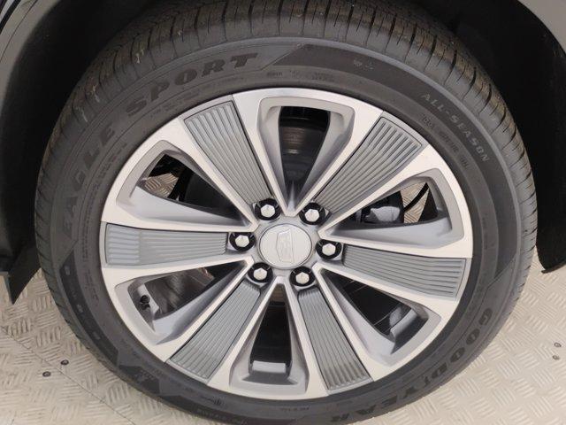 2026 Cadillac VISTIQ Vehicle Photo in PINEVILLE, NC 28134-8495