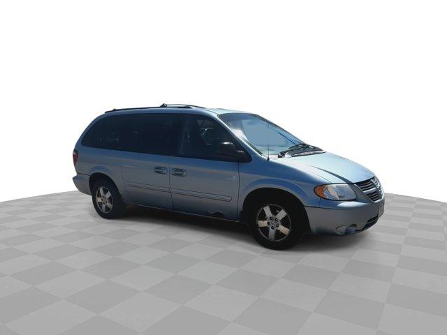 Used 2005 Dodge Grand Caravan SXT with VIN 2D4GP44L55R477027 for sale in Alexandria, Minnesota