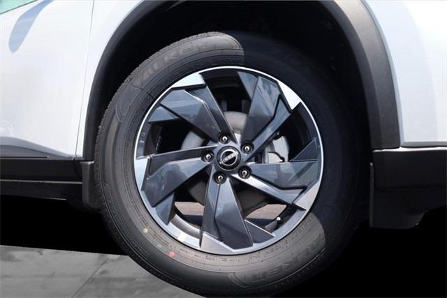 2025 Nissan Rogue Vehicle Photo in Hazelwood, MO 63042