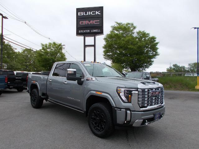 2025 GMC Sierra 2500 HD Vehicle Photo in LOWELL, MA 01852-4336