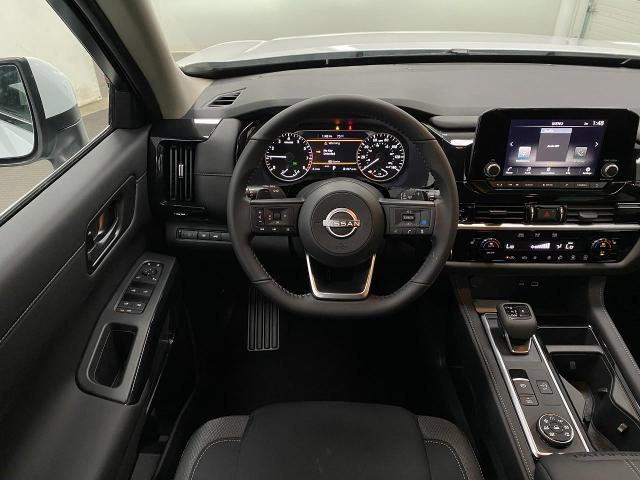 2025 Nissan Pathfinder Vehicle Photo in Appleton, WI 54913