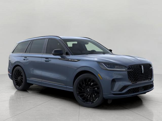 2025 Lincoln Aviator Vehicle Photo in Neenah, WI 54956