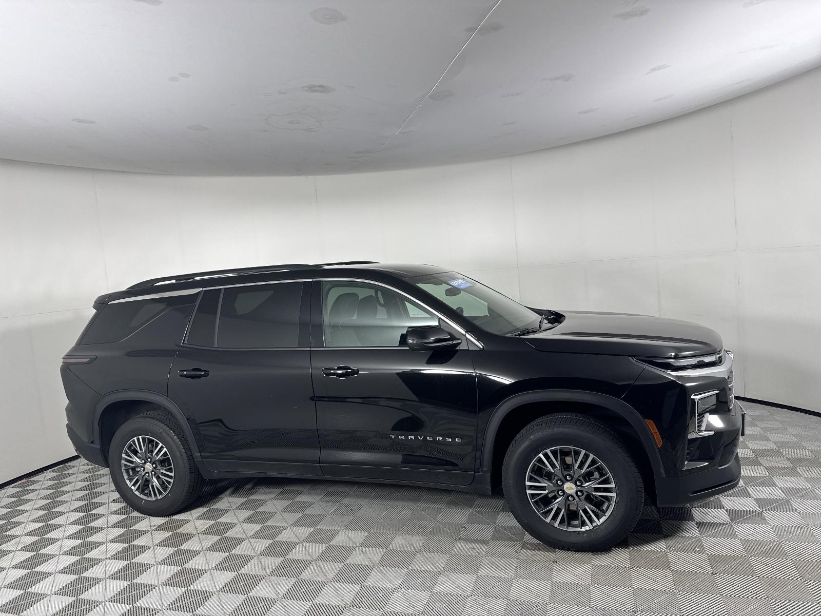 2025 Chevrolet Traverse Vehicle Photo in GEORGETOWN, TX 78626-7508