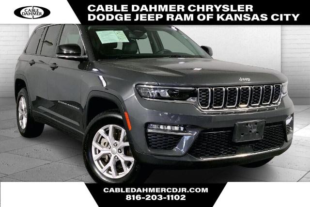 2022 Jeep Grand Cherokee Vehicle Photo in Kansas City, MO 64114