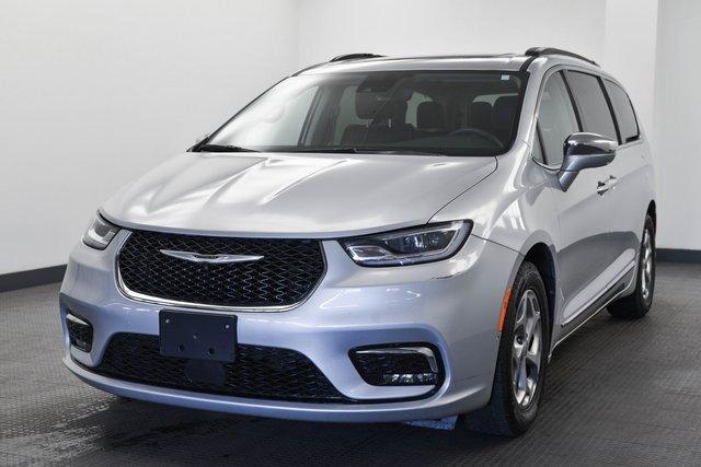 2022 Chrysler Pacifica Vehicle Photo in Akron, OH 44320