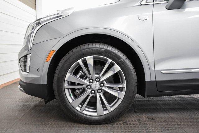 2025 Cadillac XT5 Vehicle Photo in Akron, OH 44320