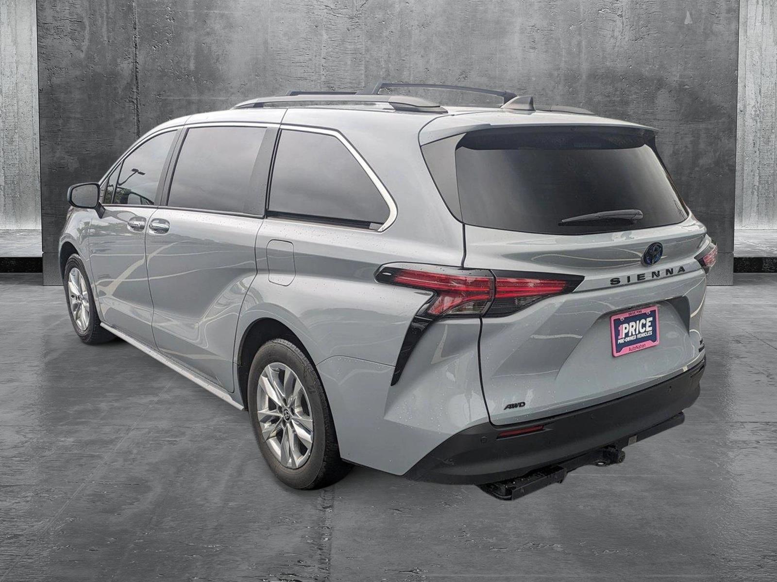 2022 Toyota Sienna Vehicle Photo in Maitland, FL 32751