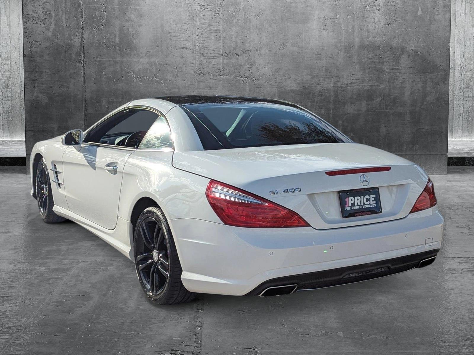 2015 Mercedes-Benz SL-Class Vehicle Photo in Delray Beach, FL 33444