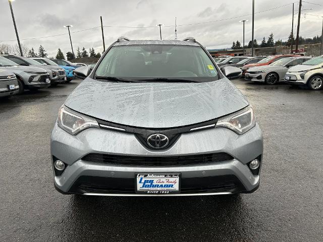 2016 Toyota RAV4 XLE photo 2