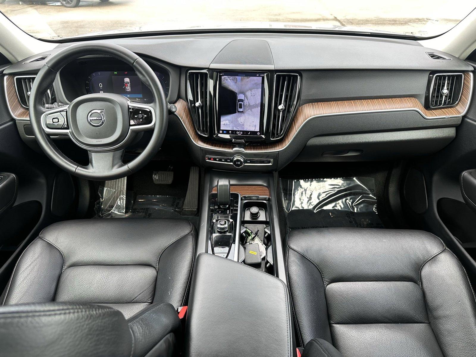 2023 Volvo XC60 Vehicle Photo in WEST PALM BEACH, FL 33407-3296