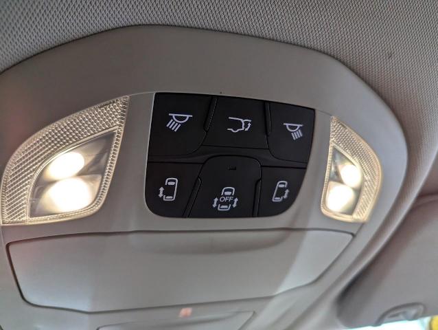 2017 Chrysler Pacifica Vehicle Photo in Oshkosh, WI 54901