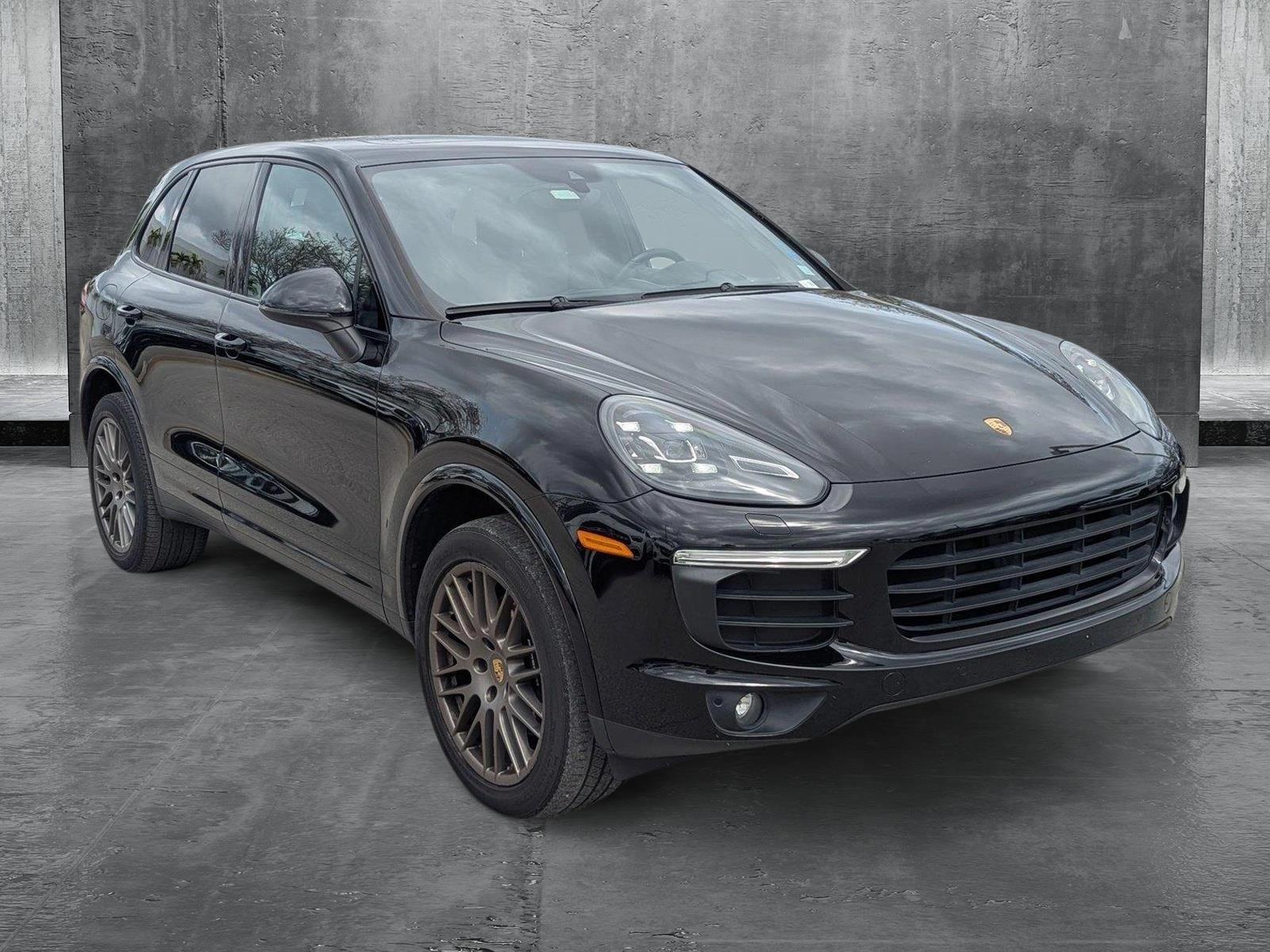 2017 Porsche Cayenne Vehicle Photo in Delray Beach, FL 33444