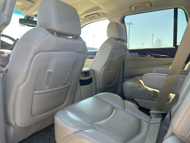 2016 Cadillac Escalade Vehicle Photo in Grapevine, TX 76051