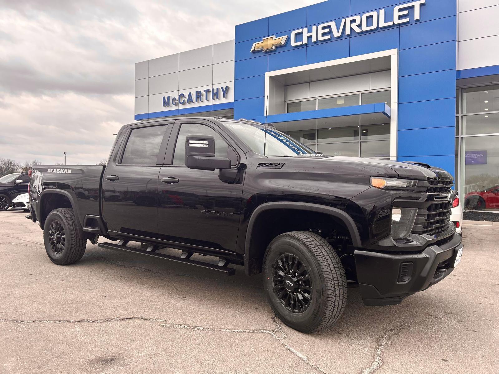 Partial Hood Fender & Mirror Kit | CHEVROLET SILVERADO 2500HD WT 2017 Partial Hood Fender & Mirror Kit | CHEVROLET SILVERADO 2500HD WT 2017
