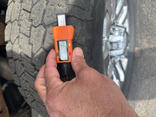 2018 Chevrolet Silverado 2500 HD Vehicle Photo in MANHATTAN, KS 66502-5036