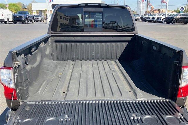 2019 Nissan Titan Vehicle Photo in TOPEKA, KS 66609-0000
