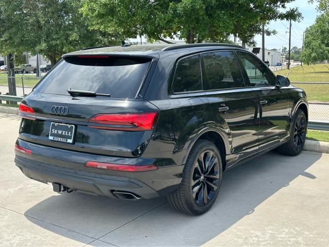 2025 Audi Q7 Vehicle Photo in HOUSTON, TX 77090