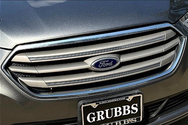 2013 Ford Taurus Vehicle Photo in Houston, TX 77007