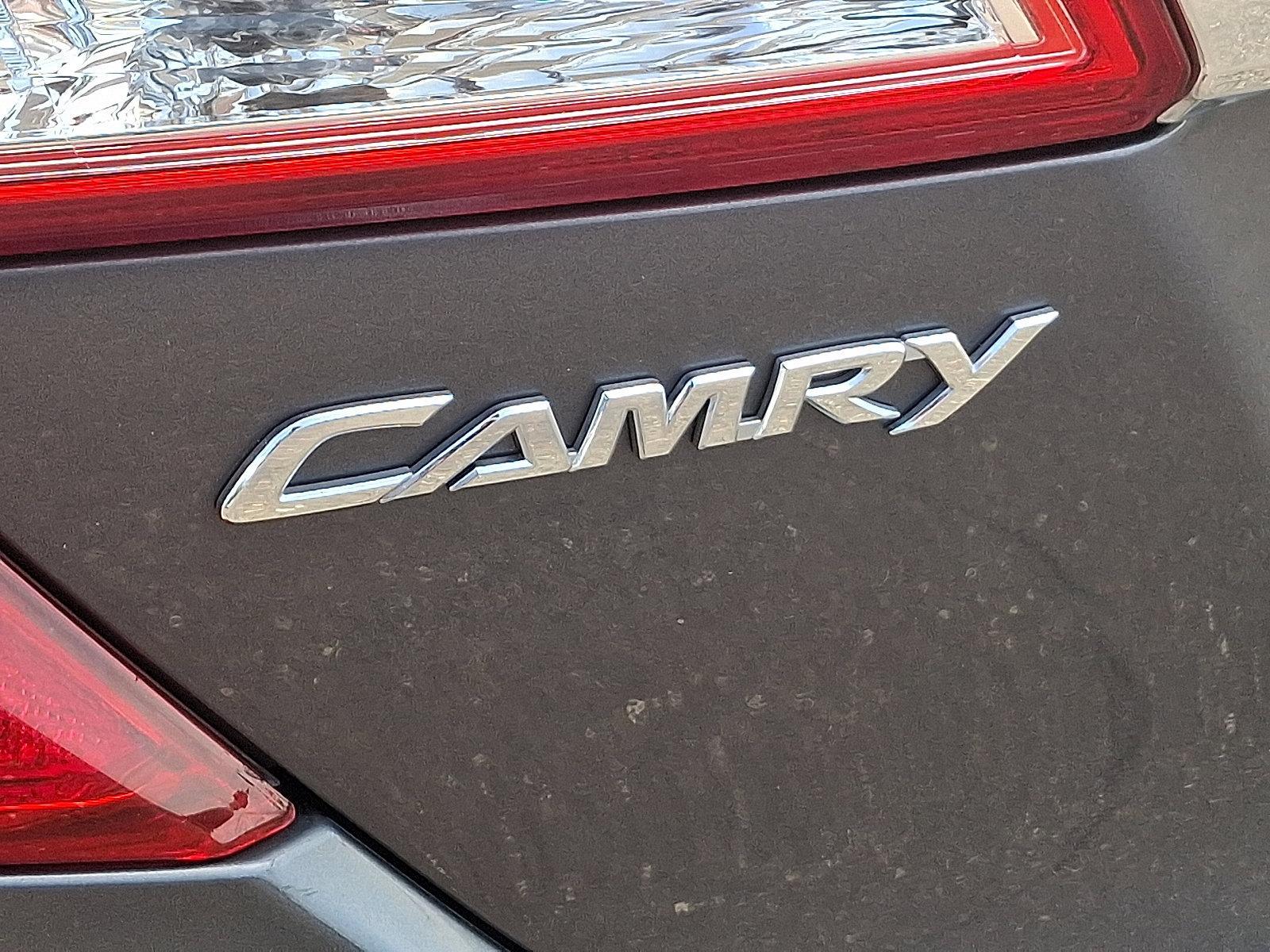 2013 Toyota Camry Hybrid Vehicle Photo in Trevose, PA 19053