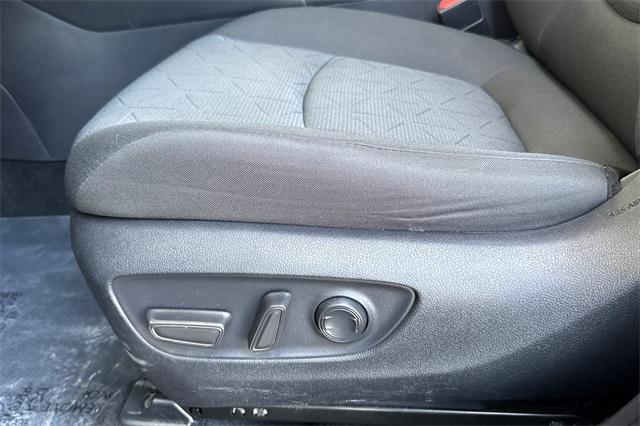 2022 Toyota RAV4 Vehicle Photo in ELK GROVE, CA 95757-8703