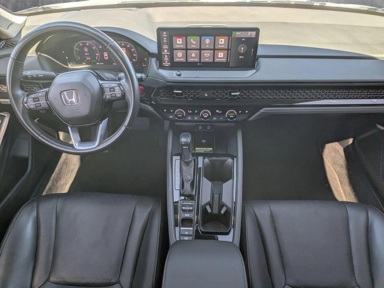 2023 Honda Accord Hybrid Vehicle Photo in Valencia, CA 91355-1794