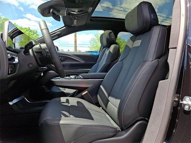 2025 Cadillac LYRIQ Vehicle Photo in ALLENTOWN, PA 18103-7399