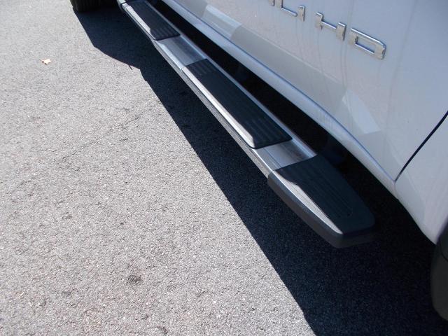 2020 GMC Sierra 3500 HD Vehicle Photo in LOWELL, MA 01852-4336