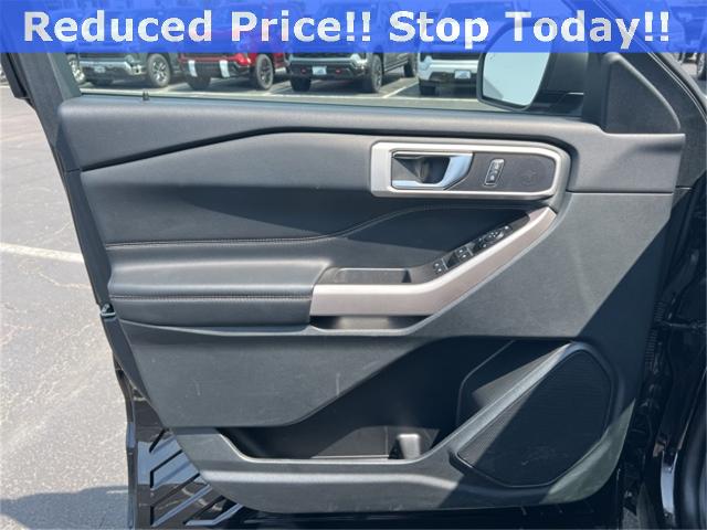 2023 Ford Explorer Vehicle Photo in GREEN BAY, WI 54304-5303