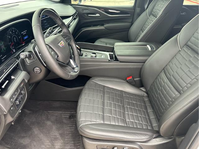 2024 Cadillac Escalade Vehicle Photo in Grapevine, TX 76051