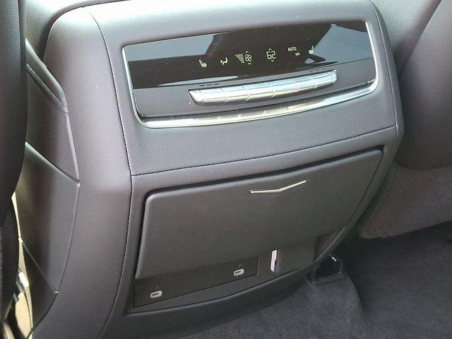 2024 Cadillac Escalade Vehicle Photo in DANBURY, CT 06810-5034