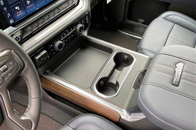 2025 Chevrolet Silverado 3500 HD Vehicle Photo in INDEPENDENCE, MO 64055-1314